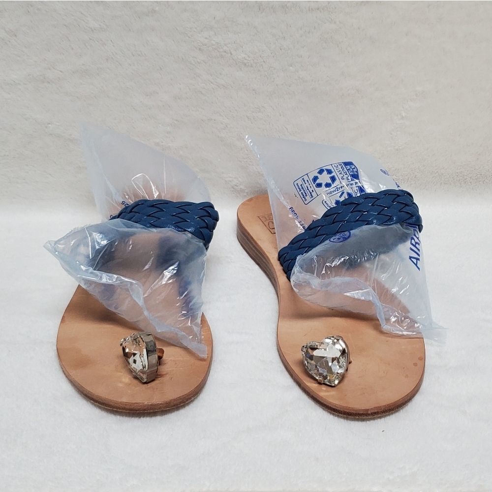𝅺100% Capri Blue Italian Leather Stacked Heel Crystal Heart Thong Sandals 6.5 - Picture 4 of 14